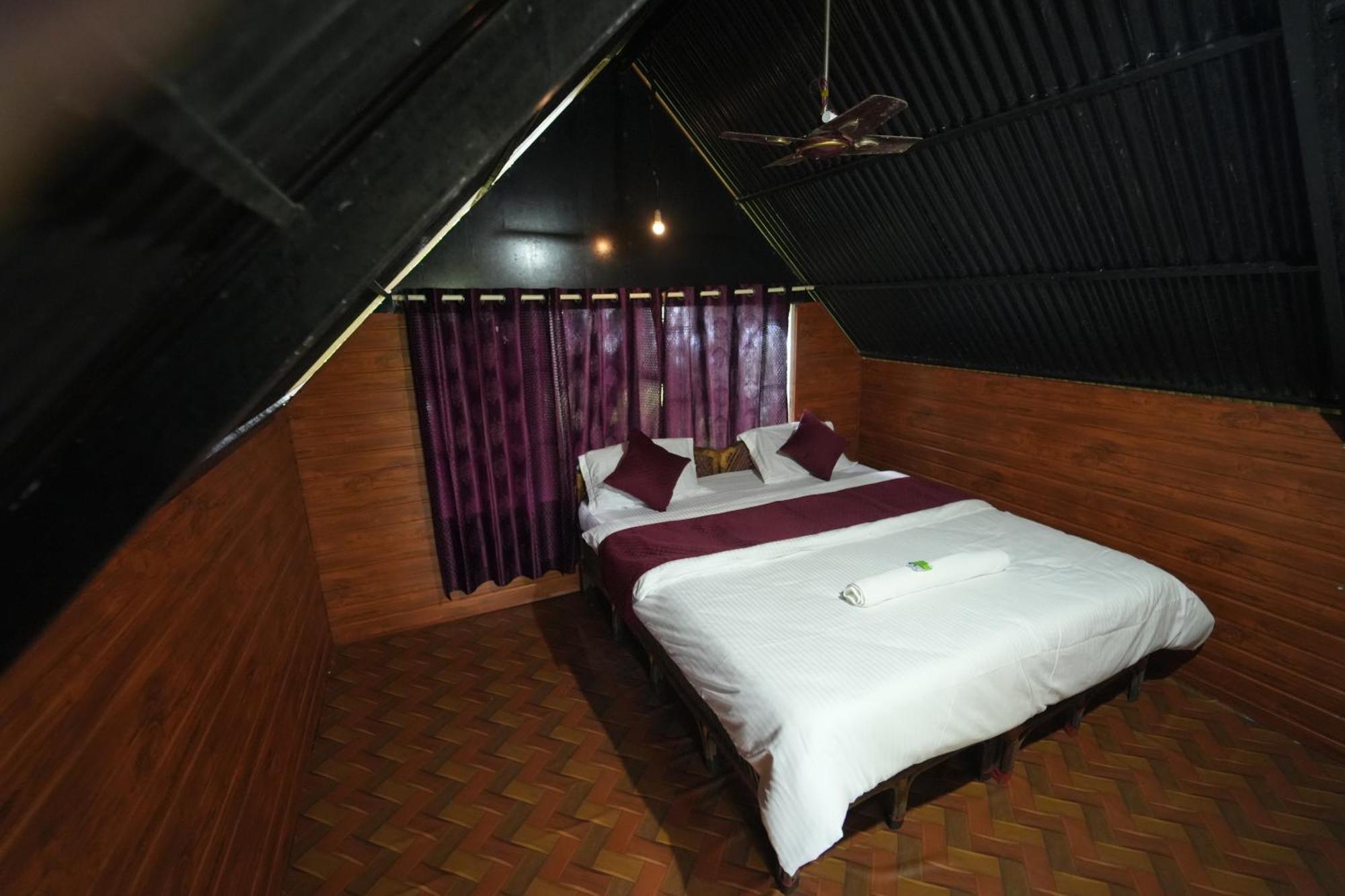 Regina Silva Camping & Nature Resort Paithalmala Exterior foto