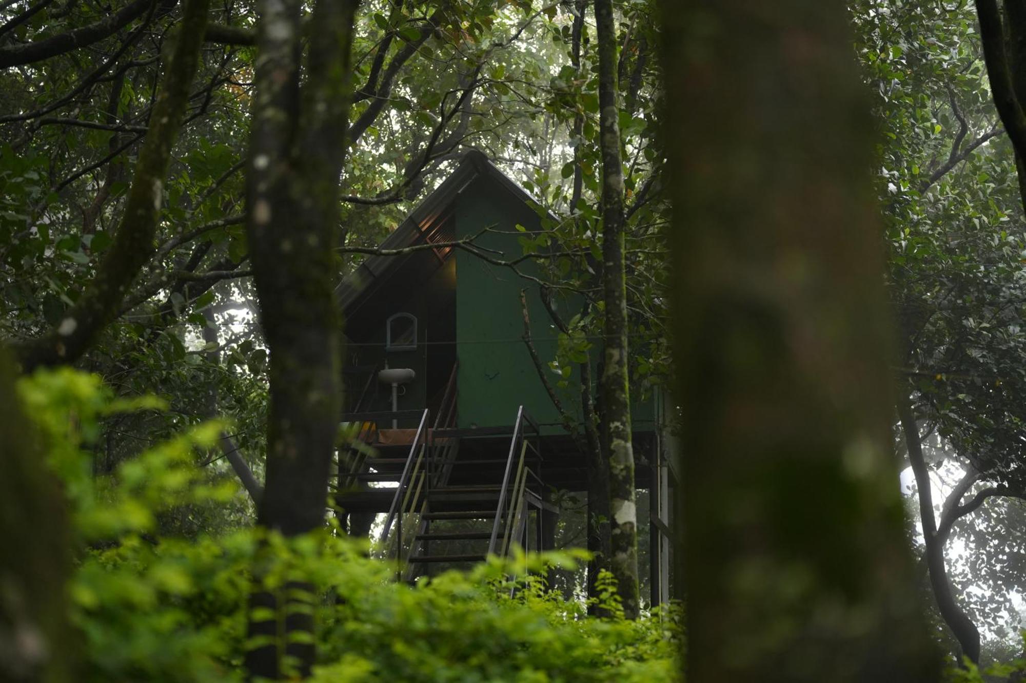 Regina Silva Camping & Nature Resort Paithalmala Exterior foto